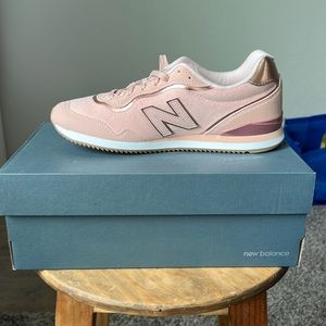 New Balance Pink Sola Sleek size 9